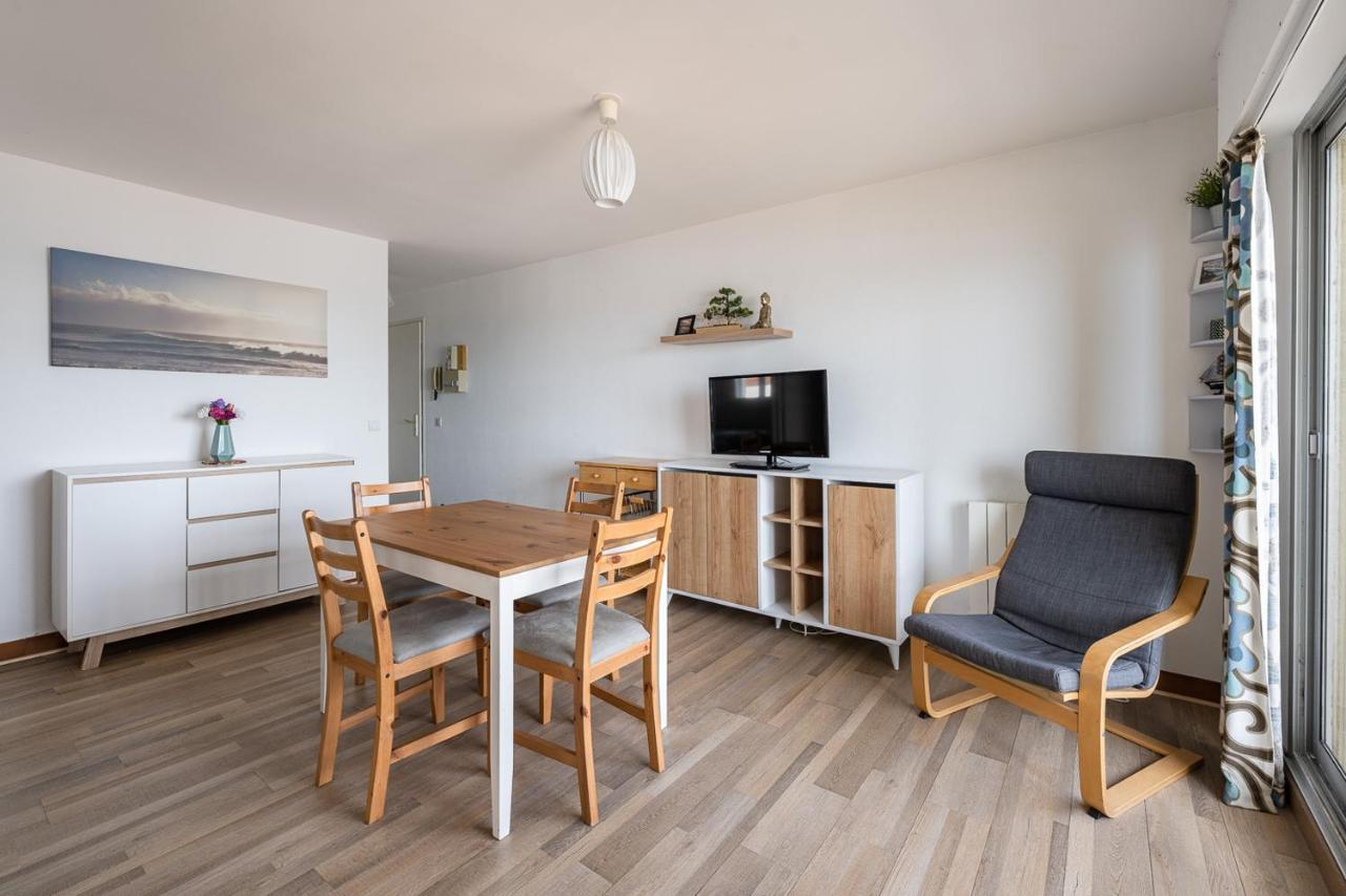 Charmant Appartement Face A La Mer Avec Balcon Houlgate Eksteriør billede